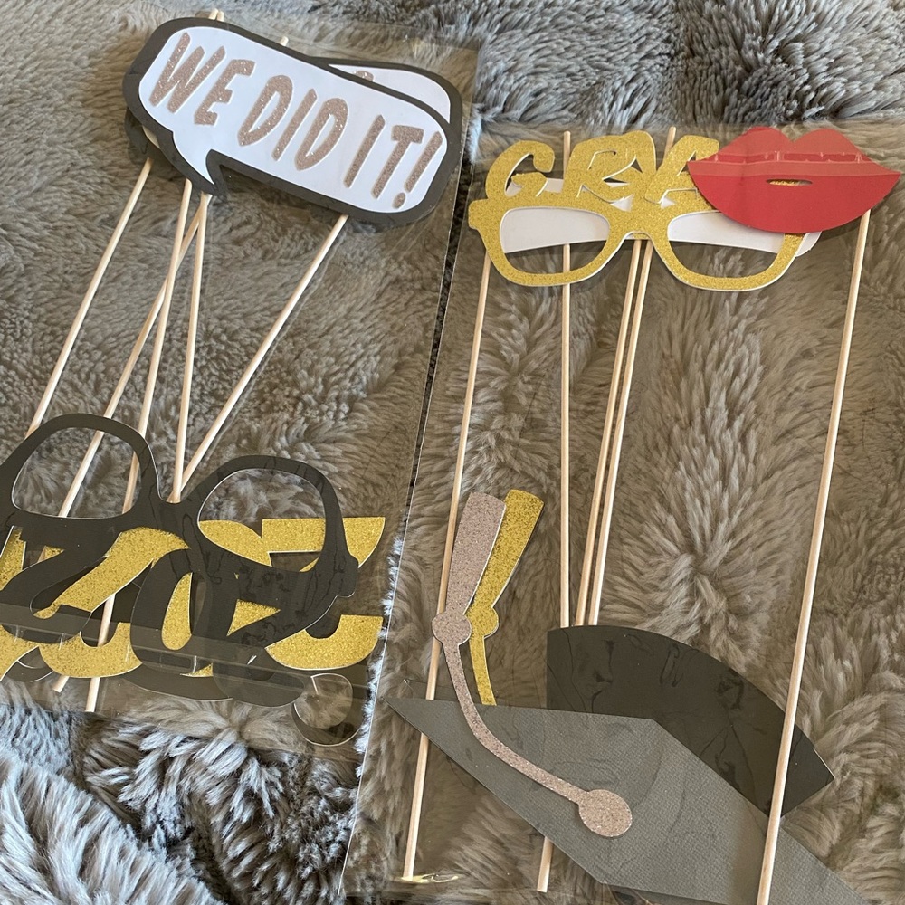 Graduation bundle - Picture 7 of 9